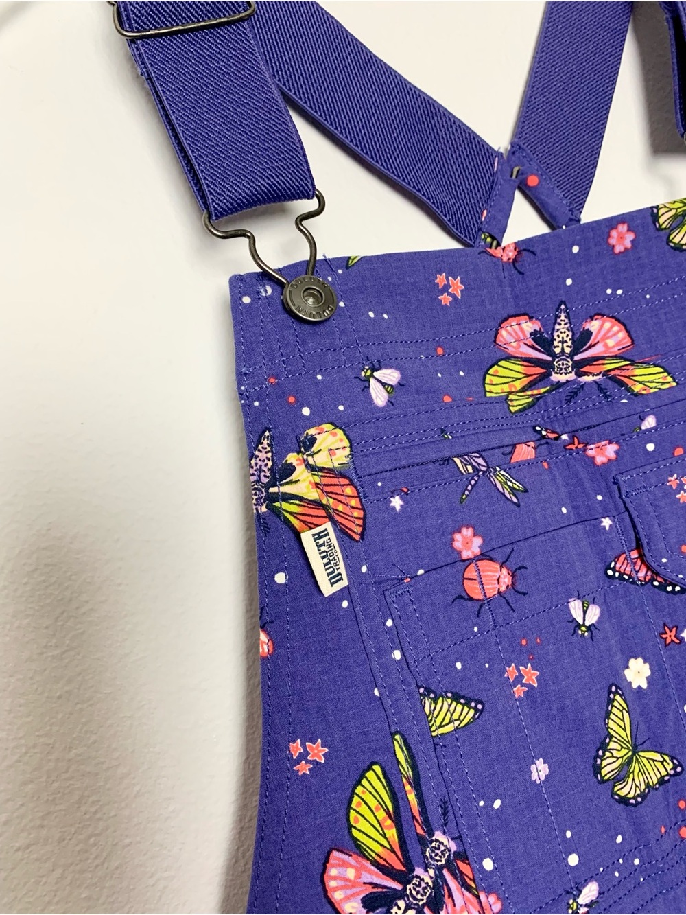 NWT XS Duluth Heirloom Gardening Convertible Bib Overalls Indigo Backyard Bugs - Picture 2 of 13